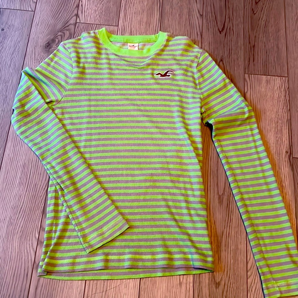 Hollister long sleeve shirt